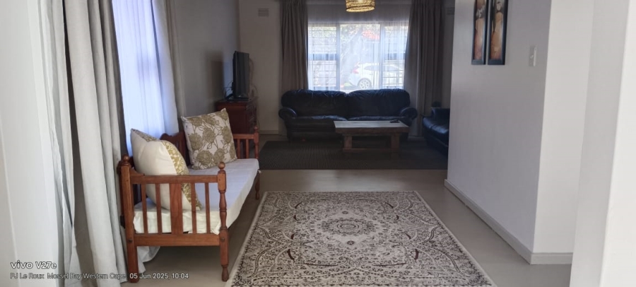 5 Bedroom Property for Sale in Bayview Western Cape